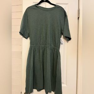 Old Navy green tshirt dress
